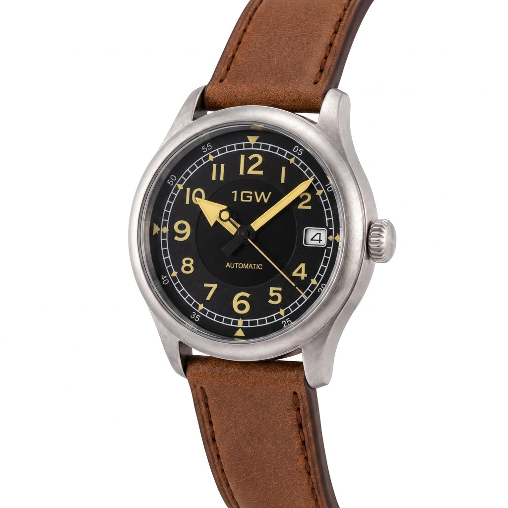 1GW Vintage Flieger automatic watch with black dial and brown leather strap, three-quarter studio view