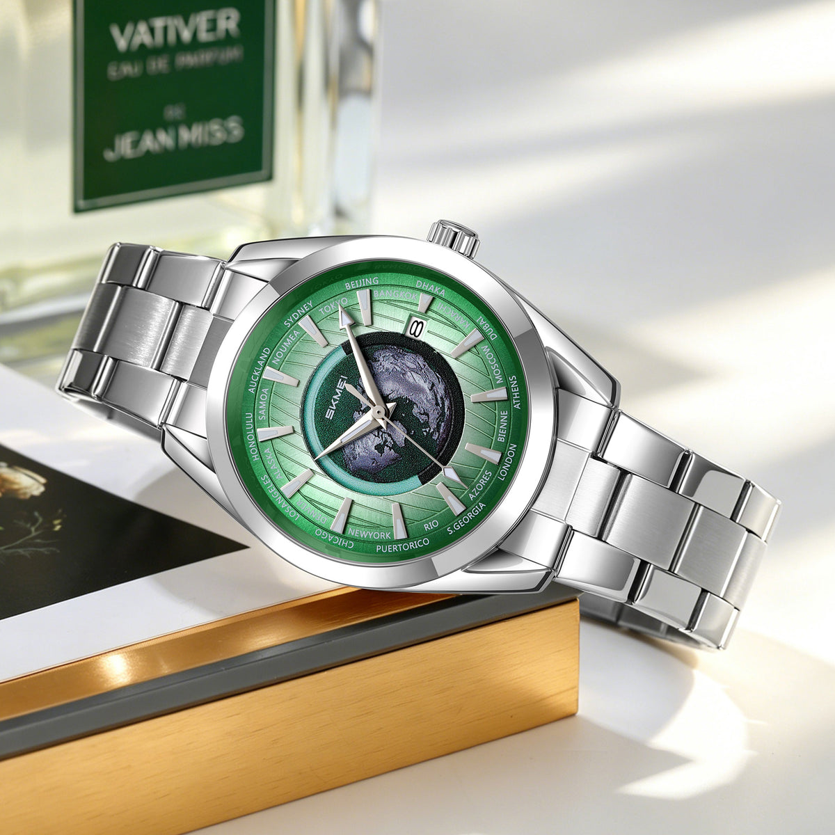 SKMEI 9399 automatic globe watch with silver case and green dial