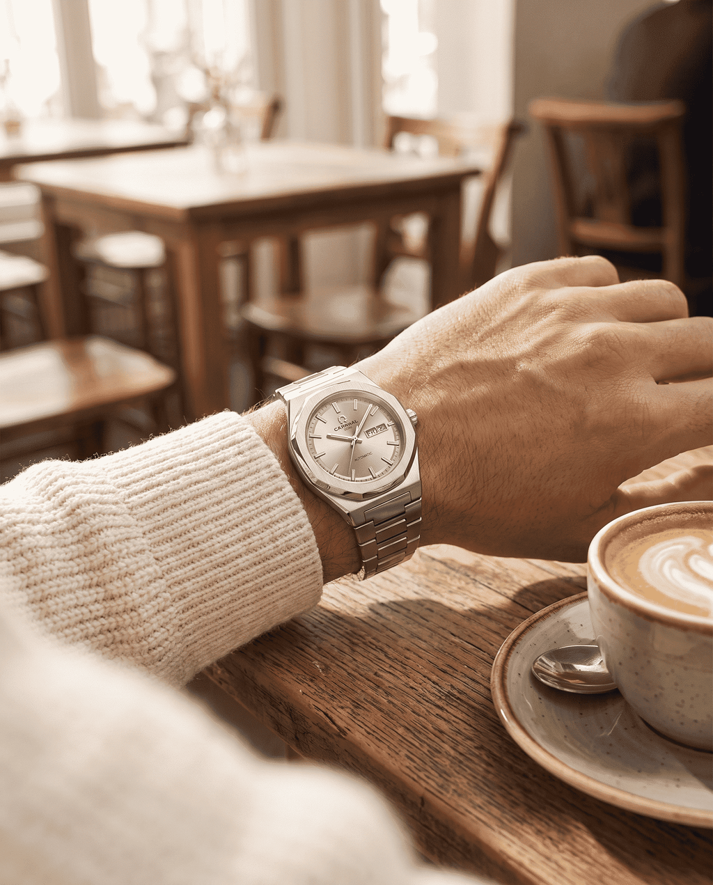 Carnival Octagon Automatic — angle view 2