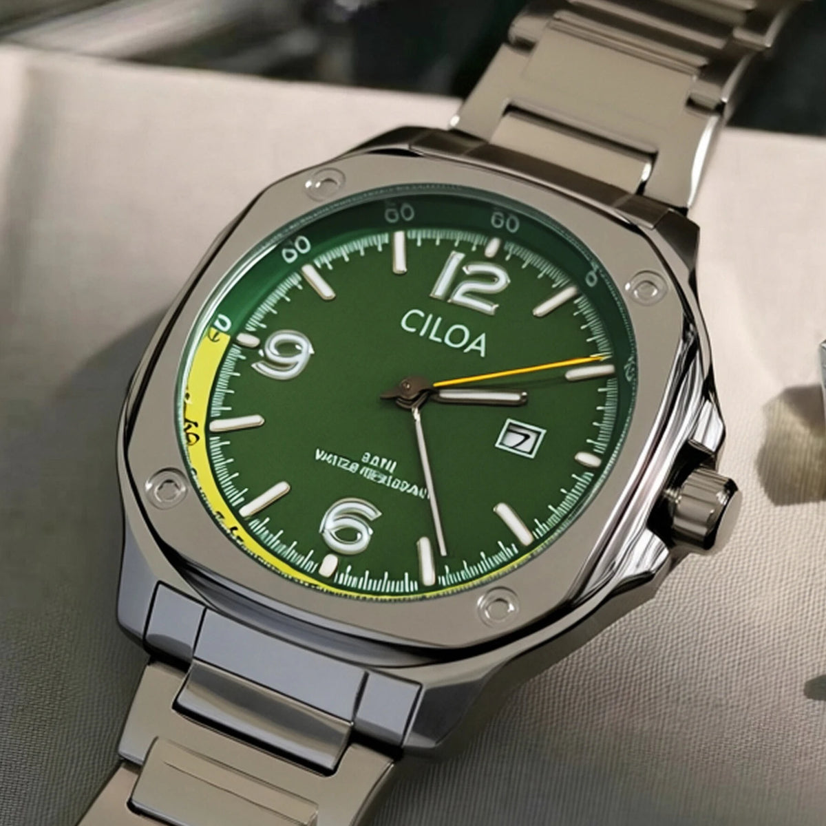 Round Calendar analog quartz watch, supplier photo 4