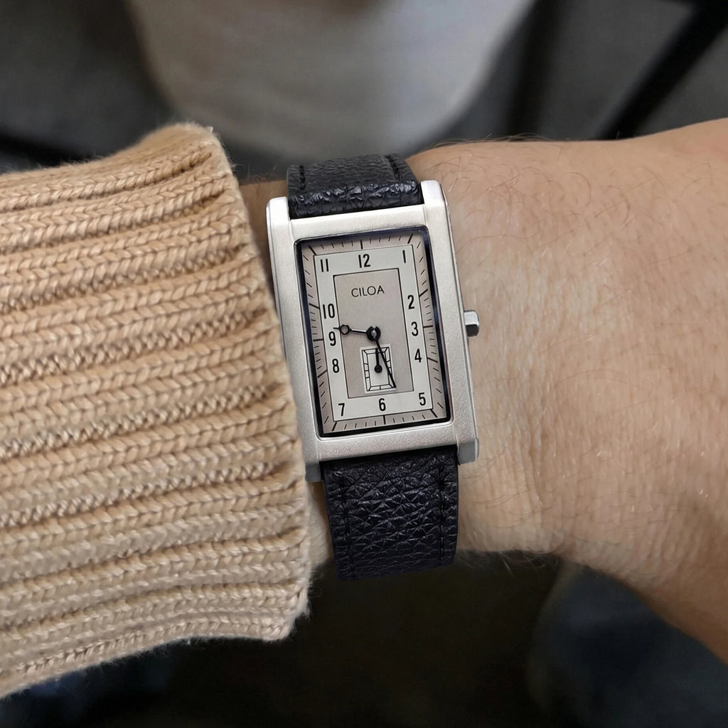 Retro Square analog quartz watch, supplier photo 3
