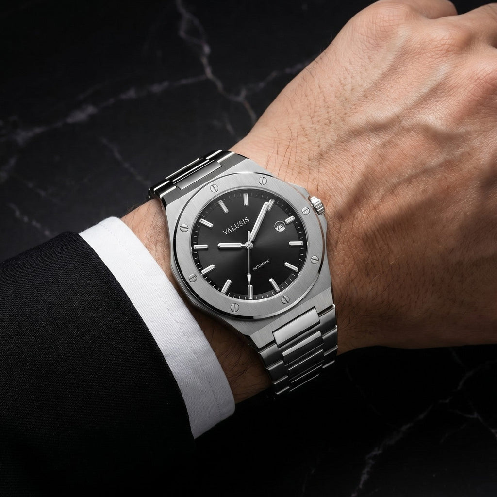Valusis Lysium Black Automatic dial detail