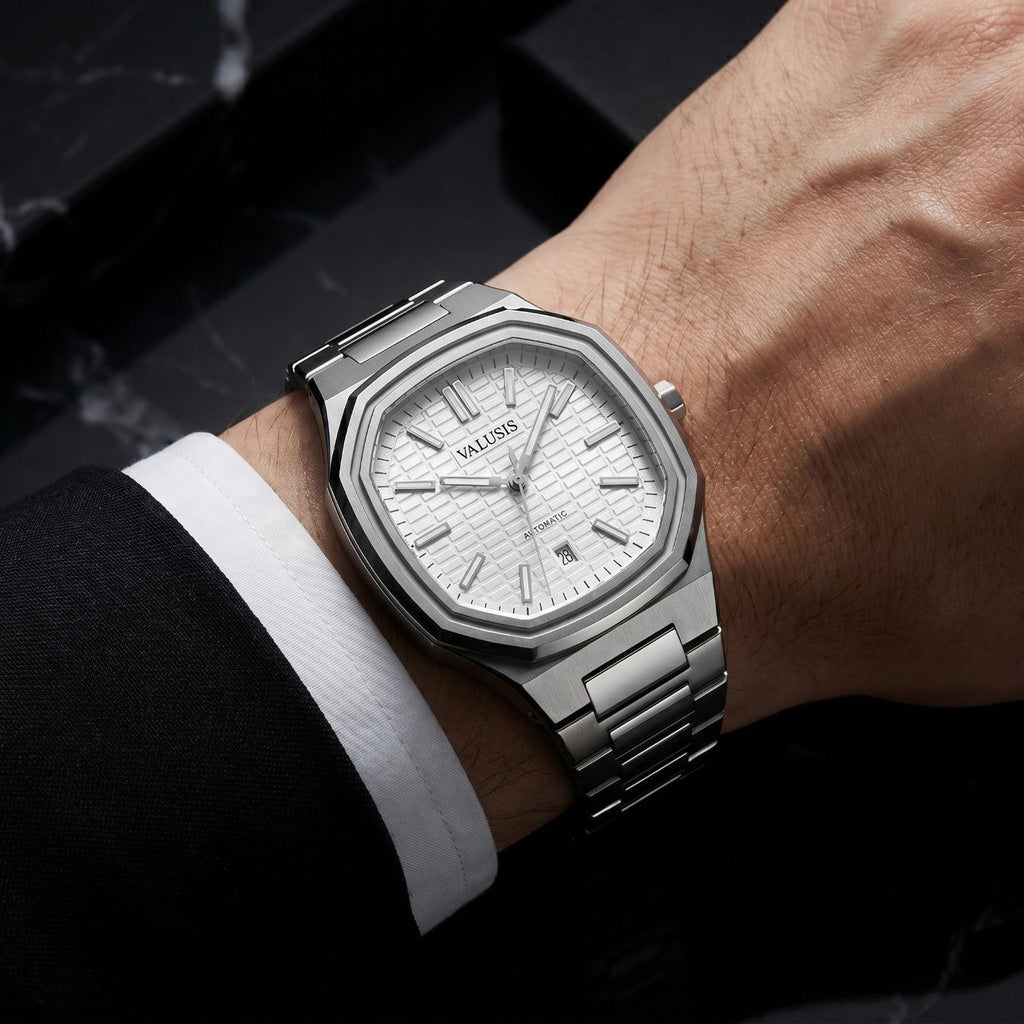 VALUSIS Volt White Automatic dial