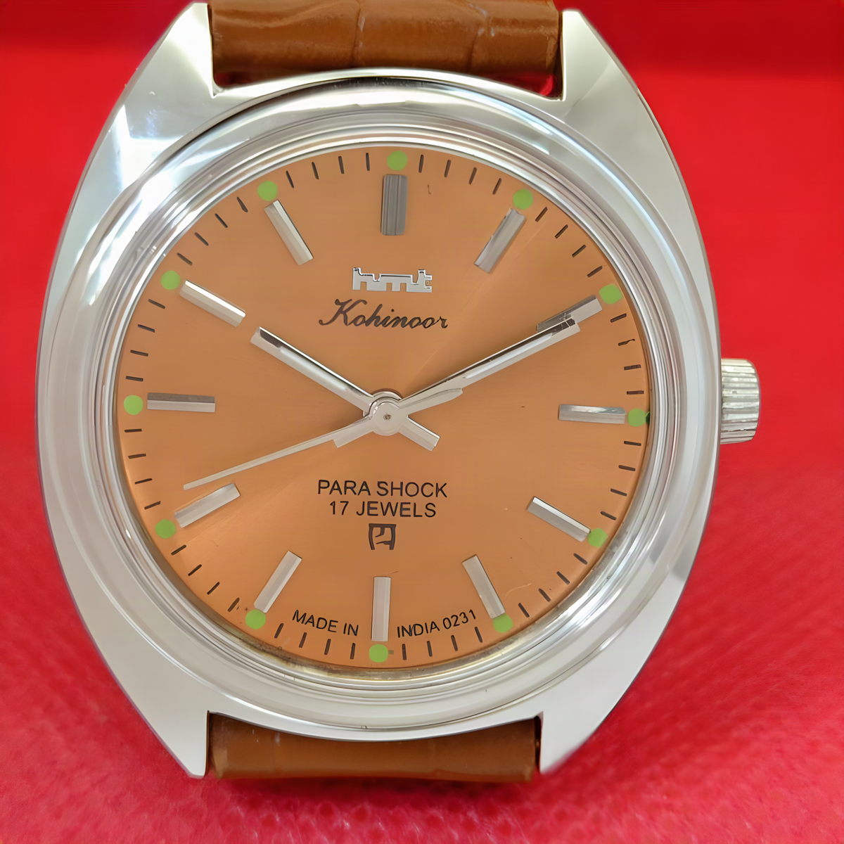 Vintage HMT Kohinoor orange dial front detail