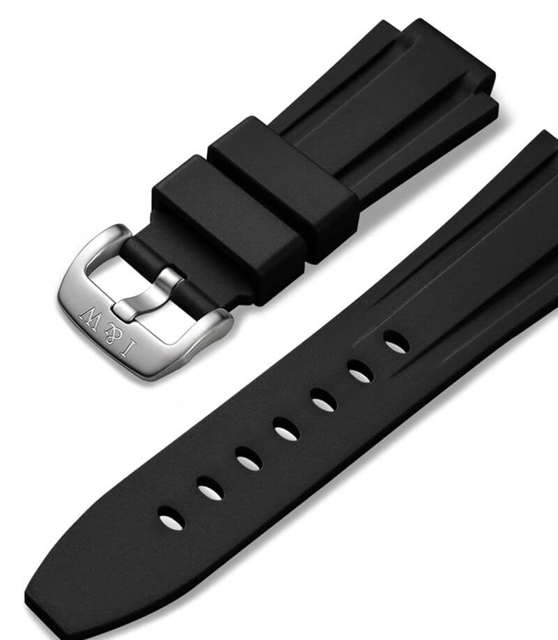 Carnival IW.619G black rubber strap and stainless steel pin buckle detail