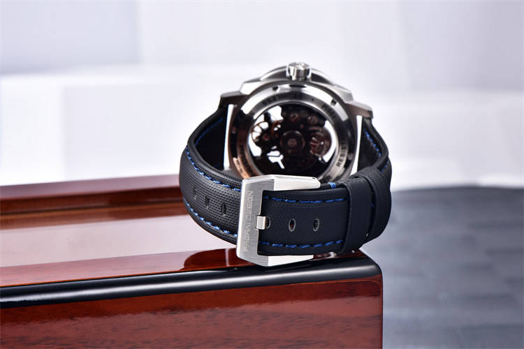PAGANI DESIGN YS017 supplier gallery caseback and strap view