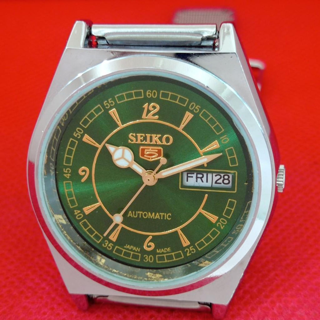 Vintage Seiko 5 6309A green dial a1051 — exact watch photo 4