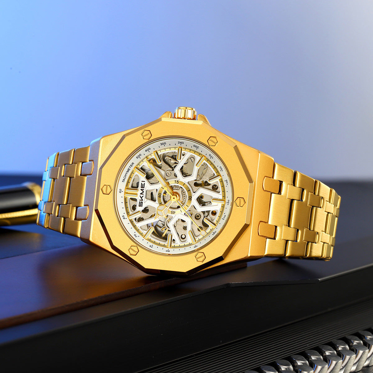 SKMEI M036 Gold Steel lifestyle watch