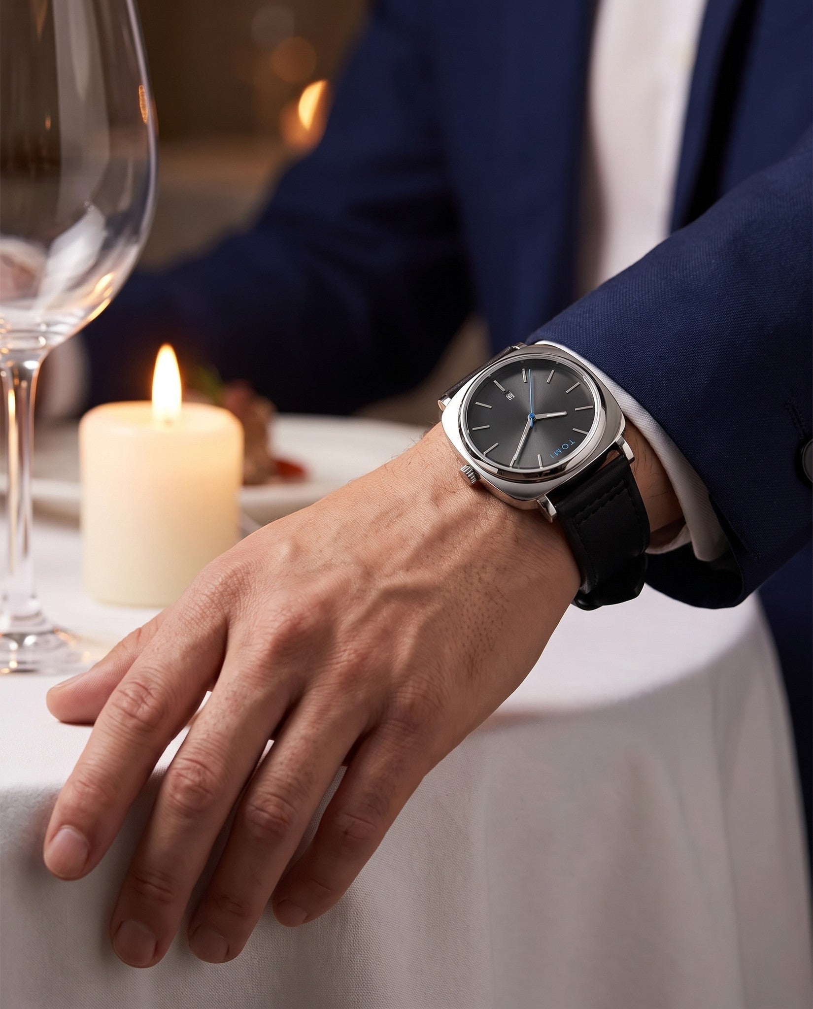 AWC Minimalist Set restaurant wrist shot